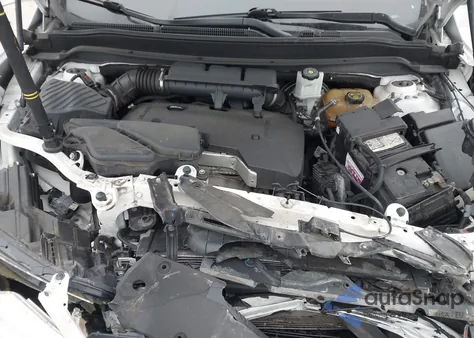 2018 Buick Envision Essence z USA, uszkodzony, nr VIN LRBFX1SA7JD029327